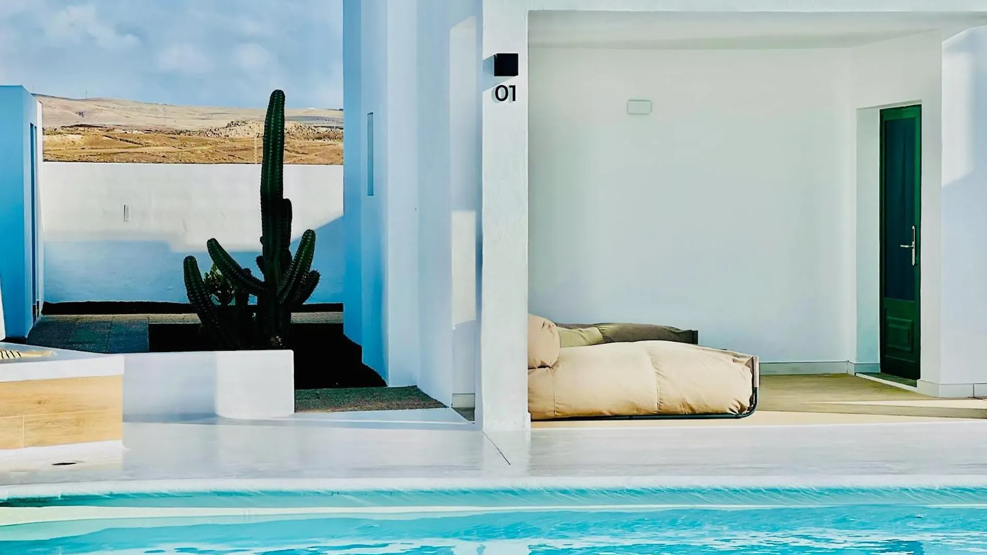 Cih Apartments Puerto del Carmen  Aparthotel Puerto del Carmen (Lanzarote)